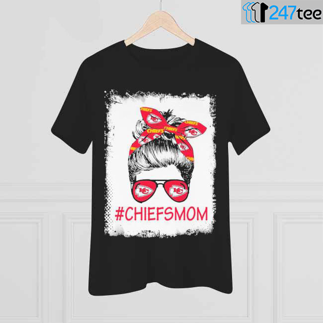 Chiefsmom Messy Bun Mothers day 2022 short Shirt