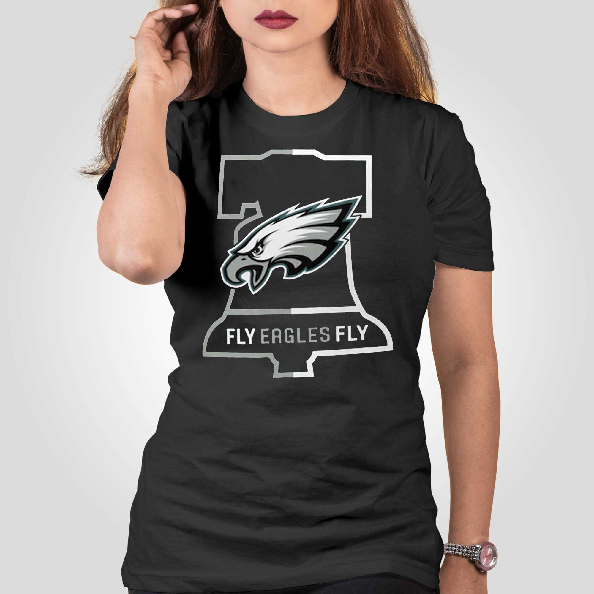 Philadelphia Eagles - Fly Eagles Fly 8-Bit | Essential T-Shirt