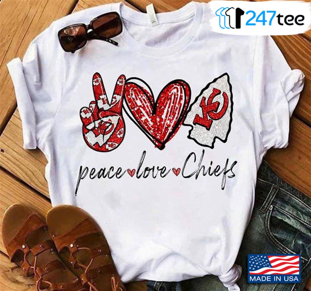 Peace Love Philadelphia Eagles T-Shirt For Women - Personalized Gifts:  Family, Sports, Occasions, Trending