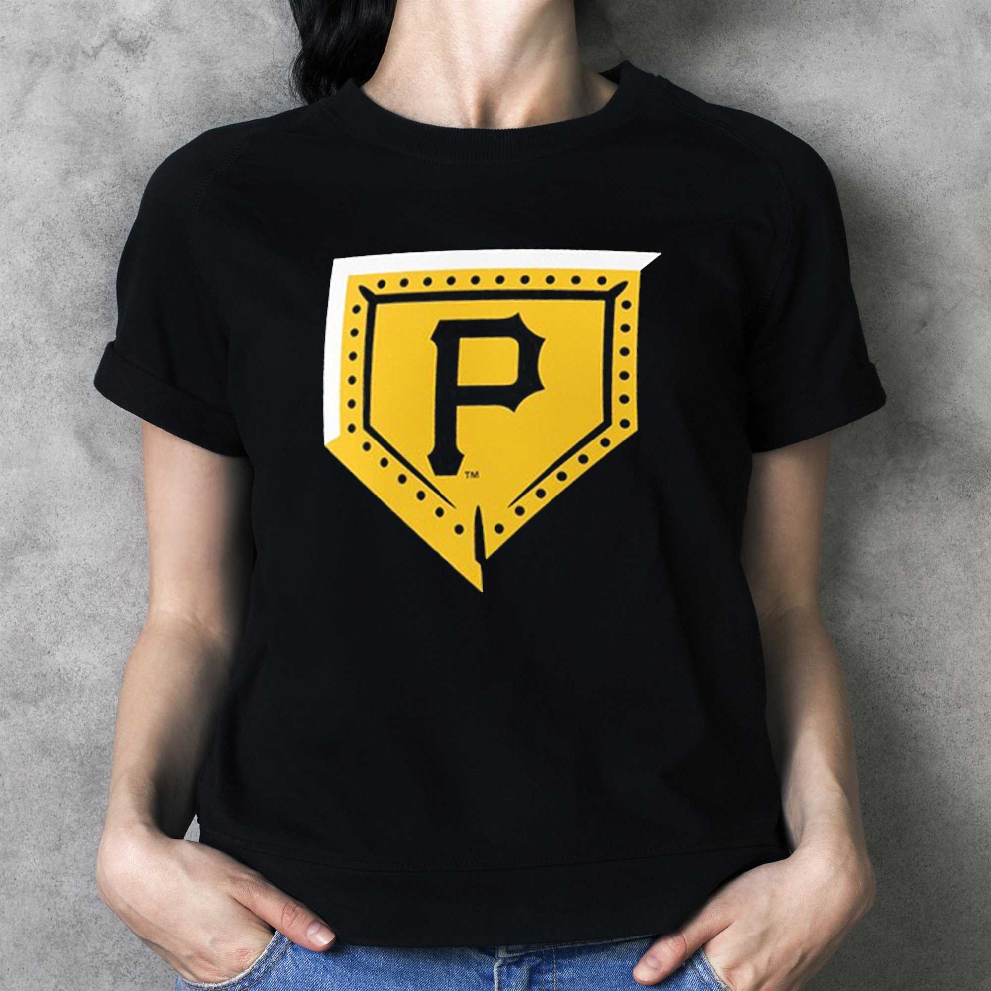 Fanatics Men's Branded Black Pittsburgh Pirates Short Sleeve